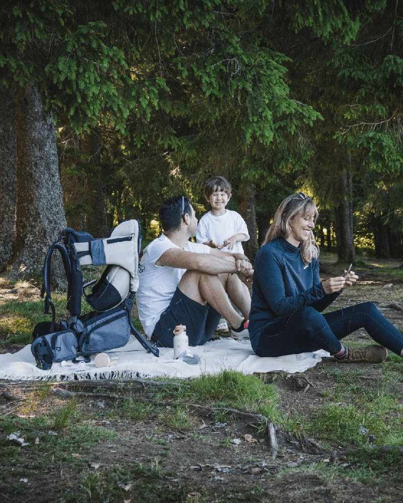 Babymoov - Moov Hike+ kūdikio nešioklė su lietaus uždangalu +6 mėnesių