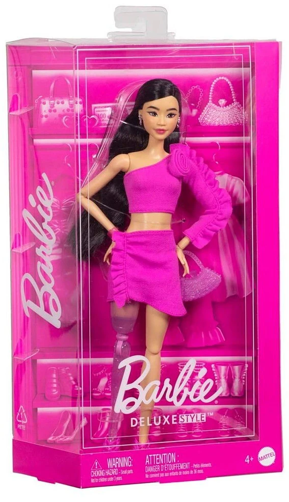 Mattel BARBIE DELUXE FASHIONISTAS lėlė protezuota koja (HYV26)