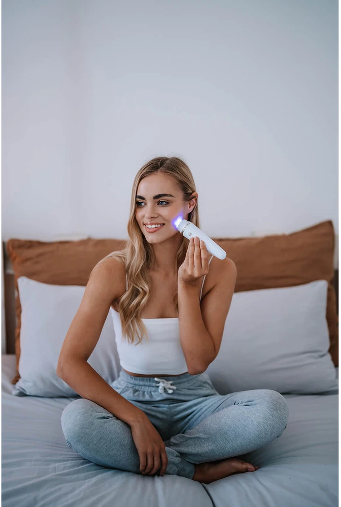 Beautifly Glossy Acne Young beadatinė mezoterapija
