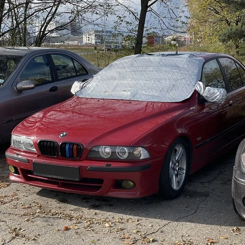Iso Trade Magnetinis automobilio priekinio stiklo uždangalas Xtrobb 22961
