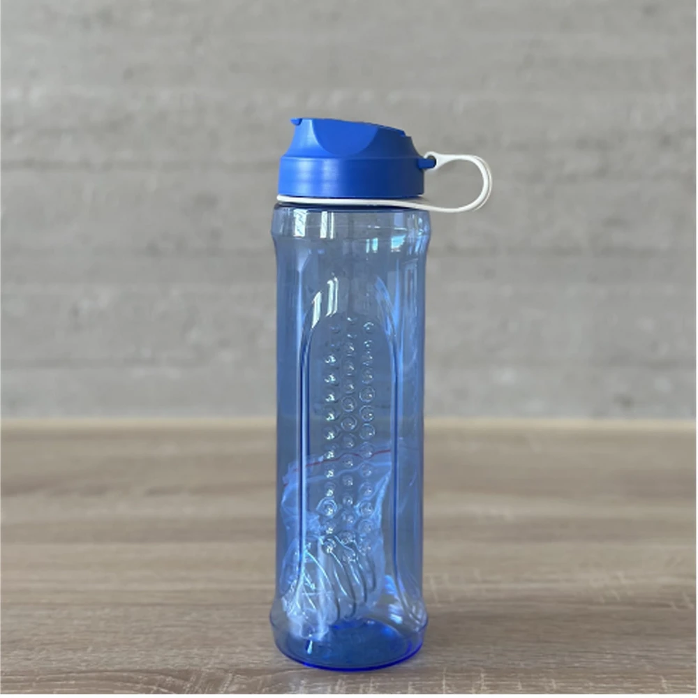 Gertuvė Bidon BUTELIS SU KILIMĖLIAIS 0,61 L - 1991 MĖLYNAS