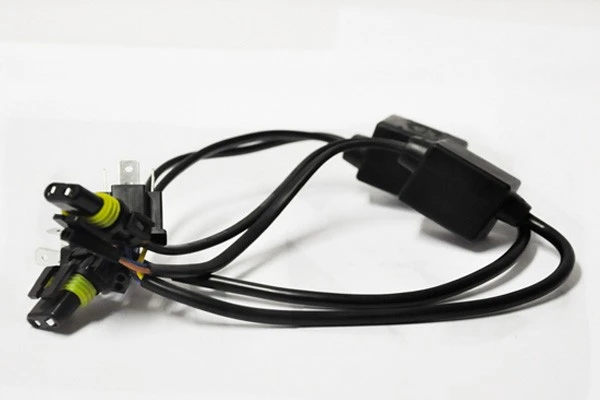 Laidų komplektas Bi-xenon HID AMiO H4-3