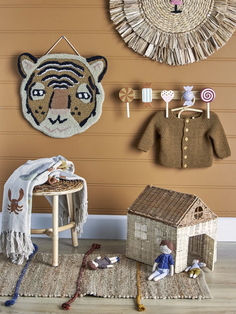„Bloomingville MINI“ – „Rudy“ paltų kabykla – ruda