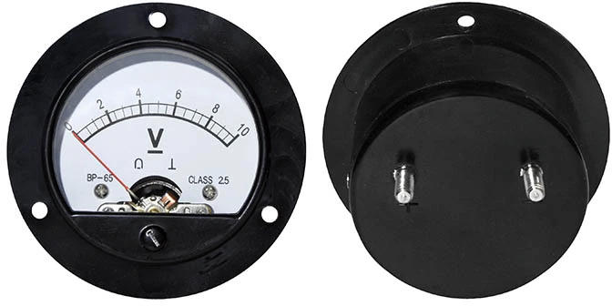 Blow Analoginis skaitiklis apvalus voltmetras 10V