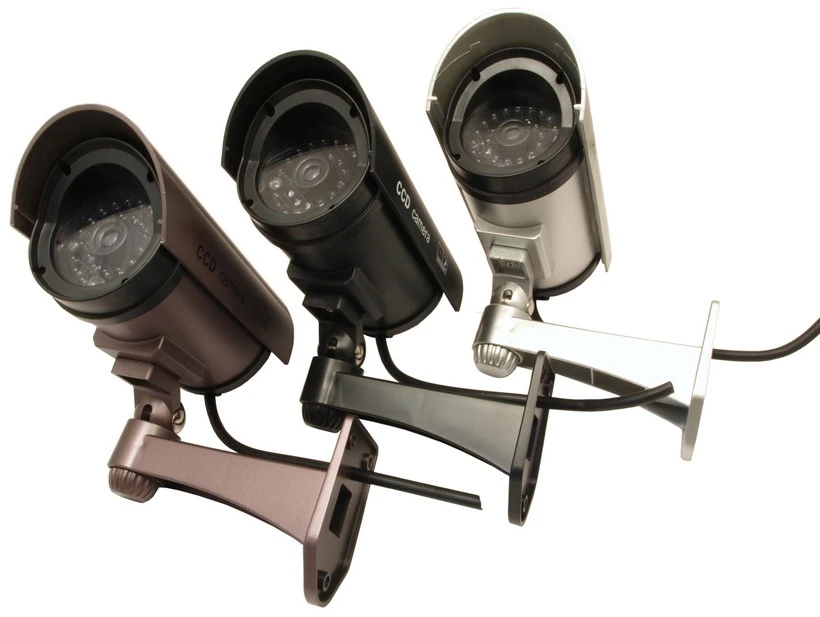 Atrapa MACLEAN IR1100 B CE IR1100B apsaugos kamera Dummy IR LED Juodas