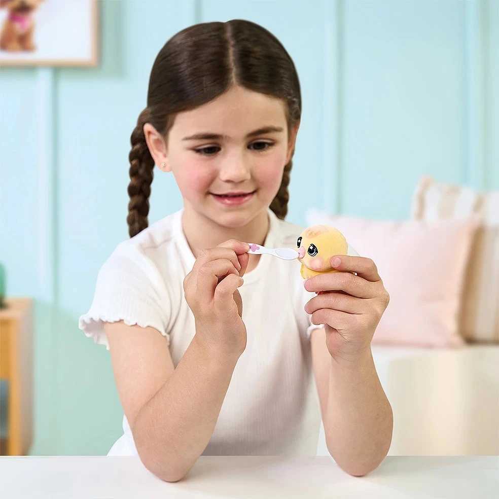 Cobi Interaktyvi figūrėlė Little Live Pets – Ouchies viščiukas