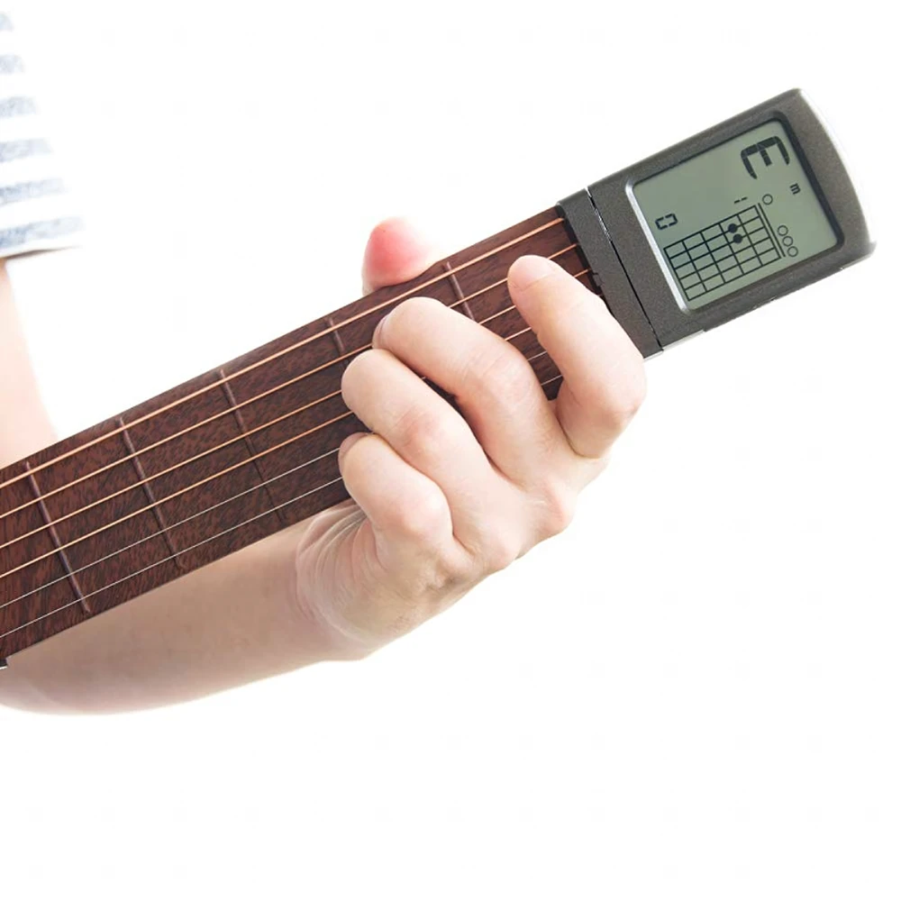 Cyfrowy Skaitmeninis Skaitmeninė gitaros akordų treniruoklė su ekranu, nešiojama mini gitara