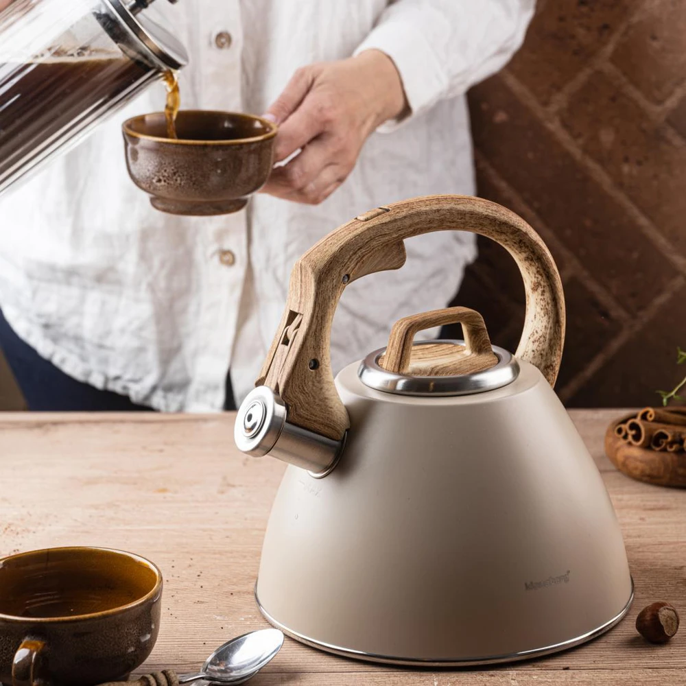 Virdulys, 2,5 l smėlio spalvos plieno virdulys su medžio imitacijos rankena, Klausberg kb-7954