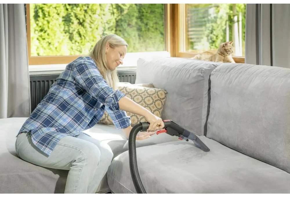 Dedra Dulkių siurblys Skalbimo dulkių siurblys 1400 W 15 l