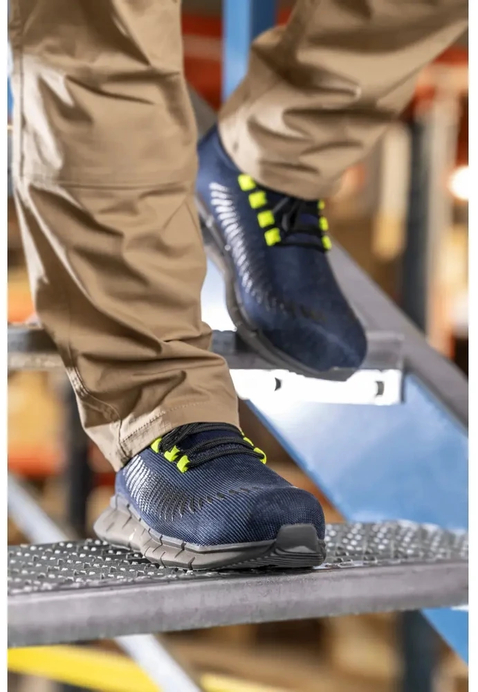 Półbuty Apsauginiai batai m82av sportiniai