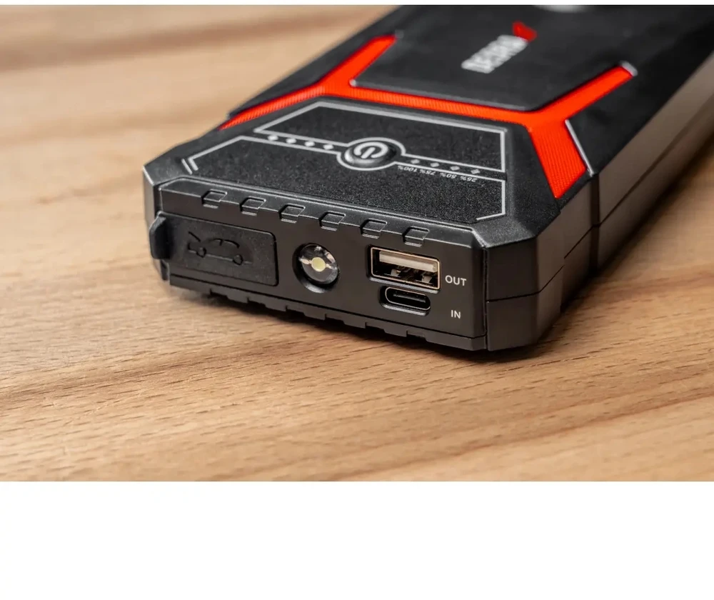 Dedra Powerbank 8000 mAh nešiojama baterija su variklio užvedimo funkcija
