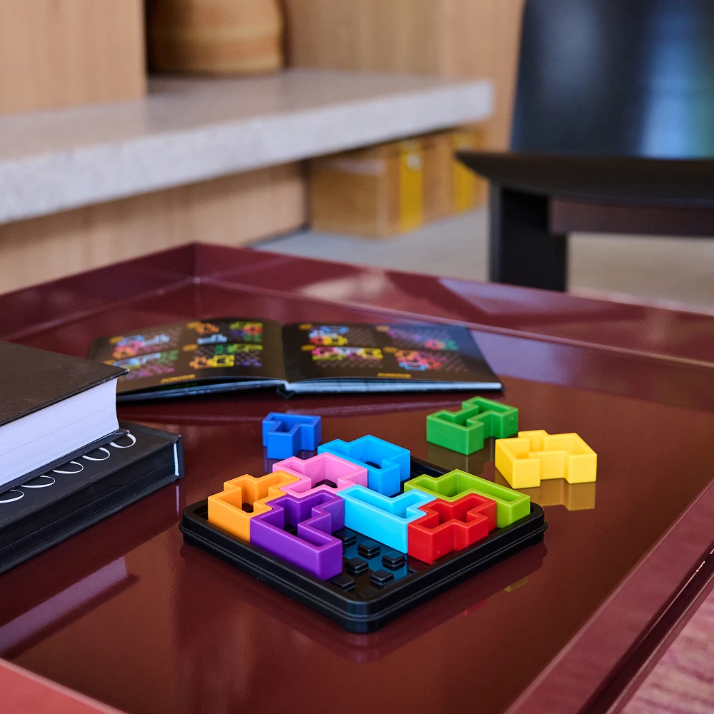 Dėlionė Iuvi Games Smart Games „SmartGames“: „IQ Deluxe“ – „Square“ (Šiaurės šalių) (SG2648)
