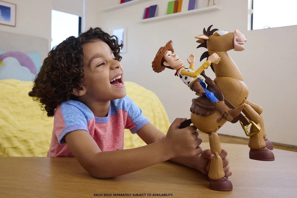 Disney Žaislų istorija - Bėgantis Vudis 30 cm, danų k. (JNP90)