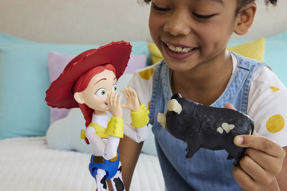 Disney Žaislų istorija - Džesė, 30 cm, danų k. (JNP92)