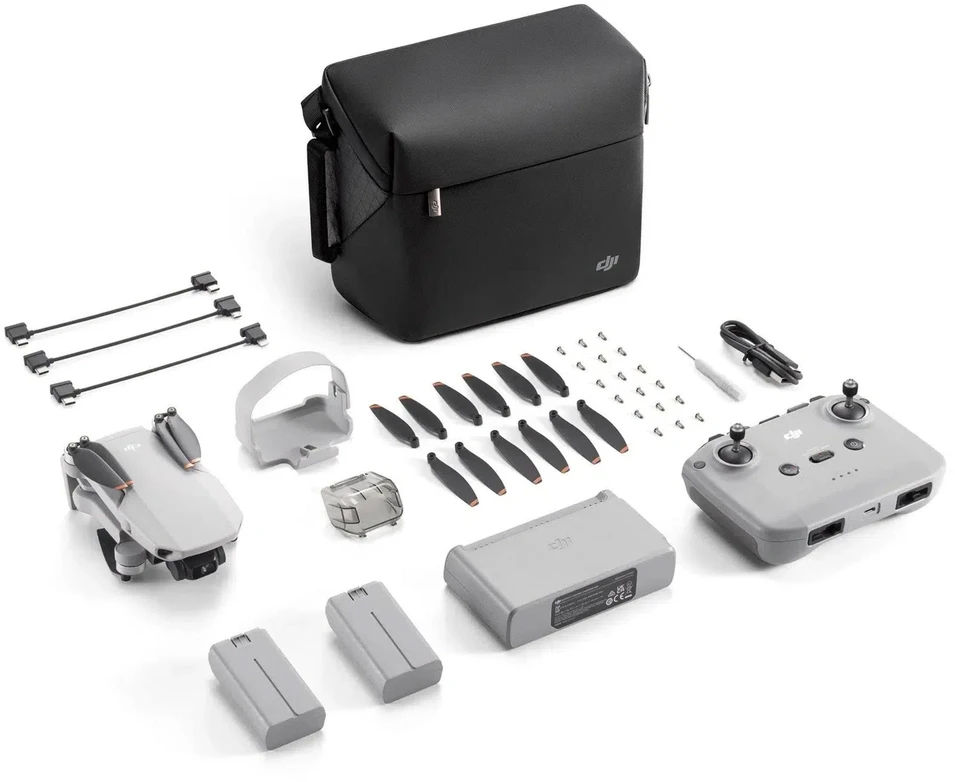 Dronas  DJI Mini 4K Fly More Combo su DJI  RC-N1C valdymo pultu