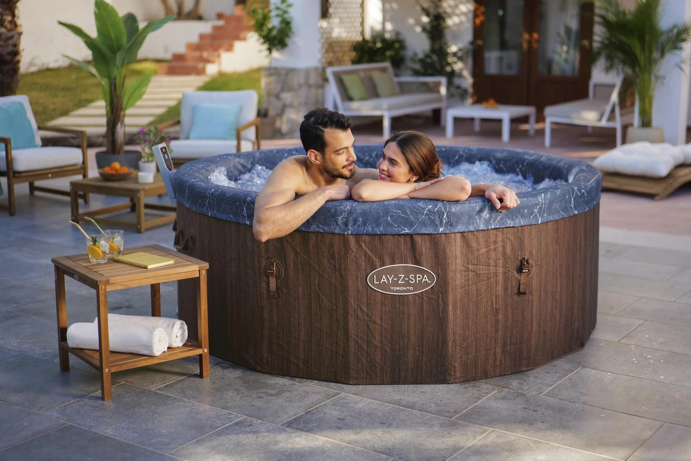 „Lay-Z-Spa Toronto SMART Air Jet Jacuzzi BESTWAY