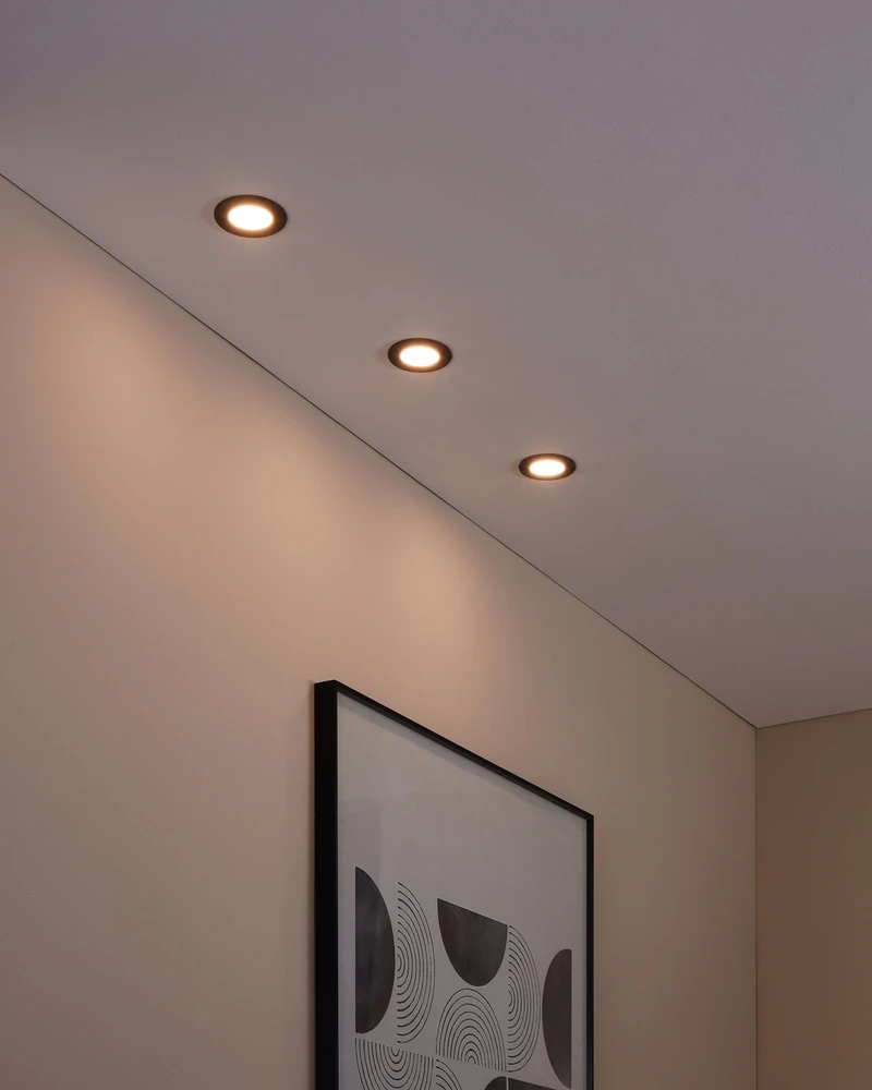 Lubinis šviestuvas „Eglo“ – 3 „Fueva-Z“ įleidžiamų šviestuvų rinkinys Ø8,5 – išmaniosios reguliuojamos baltos spalvos – „Zigbee“ ir „Bluetooth“