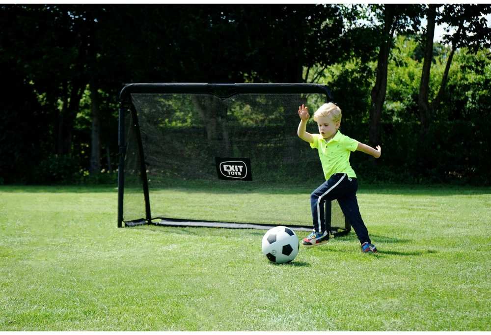 EXIT - Maestro plieniniai futbolo vartai 180x120 cm - juodi (41.03.10.00)