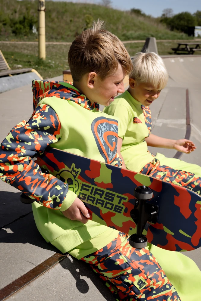 FIRSTGRADE – Guldborg – Electro Skateboard (25-FG-SKATE)