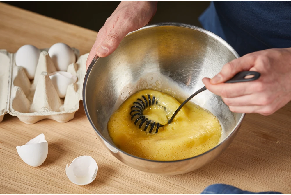 Fiskars - Essential spiralinis plaktuvas