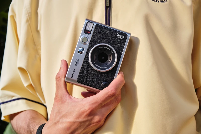 Fujifilm instax mini EVO Juodas (Juodas)