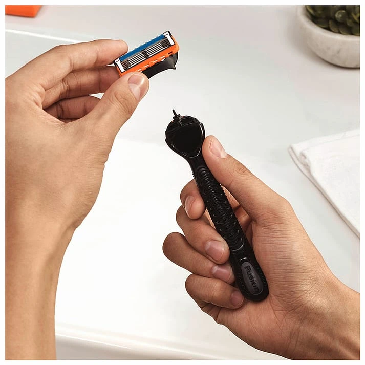 Gillete Skustuvo galvutės GILLETTE FUSION Power, 4 vnt.