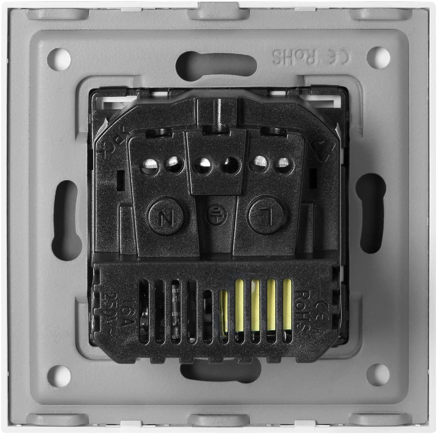 Gniazdo Lizdas Vienas lizdas 2P+Z, Schuko, USB-A + USB-C, išvestis 5VDC maks. 3A, baltas