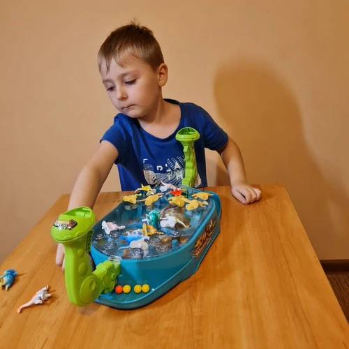 Kruzzel Arkadinis stalo žaidimas „Dinozaurų mūšis“ 24656