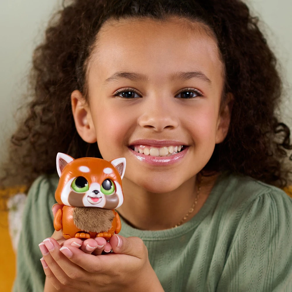 Hasbro „FurReal“ – saujos – raudonoji panda (272-28171)