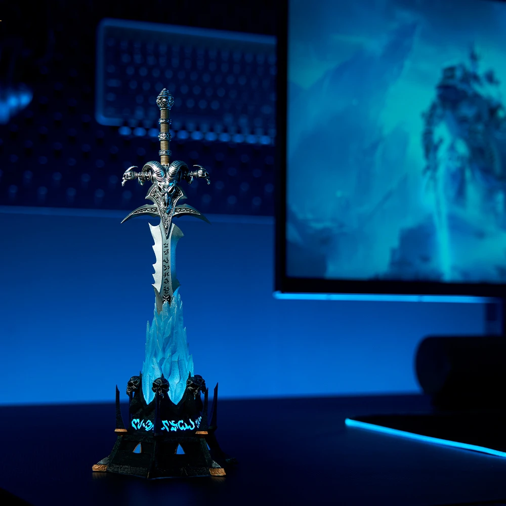 Hex Collectibles „World of Warcraft“ 20-mečio jubiliejaus „Frostmourne“ kolekcinio leidimo replika