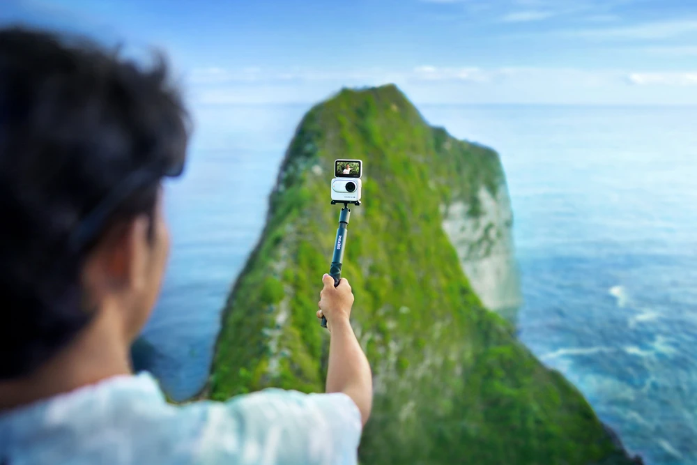 „Insta360 GO 3S SE“ vidurnakčio juodos spalvos 128 GB