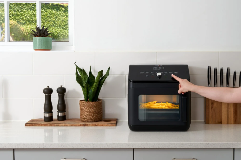 Instant Pot karšto oro gruzdintuvė 13 l, 1700 W su iešmu 140-4101-01-EU