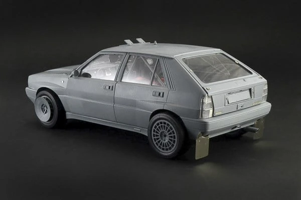 Italeri Lancia Delta HF Integrale 16v 1/12 plastikinis surinkimo rinkinys 4709