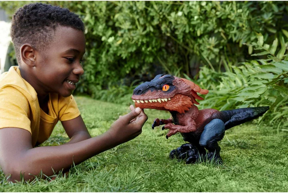 Jurassic World Juros periodo pasaulis – elektroninis narvo neužrakintas ugnies dinozauras (GWD70)