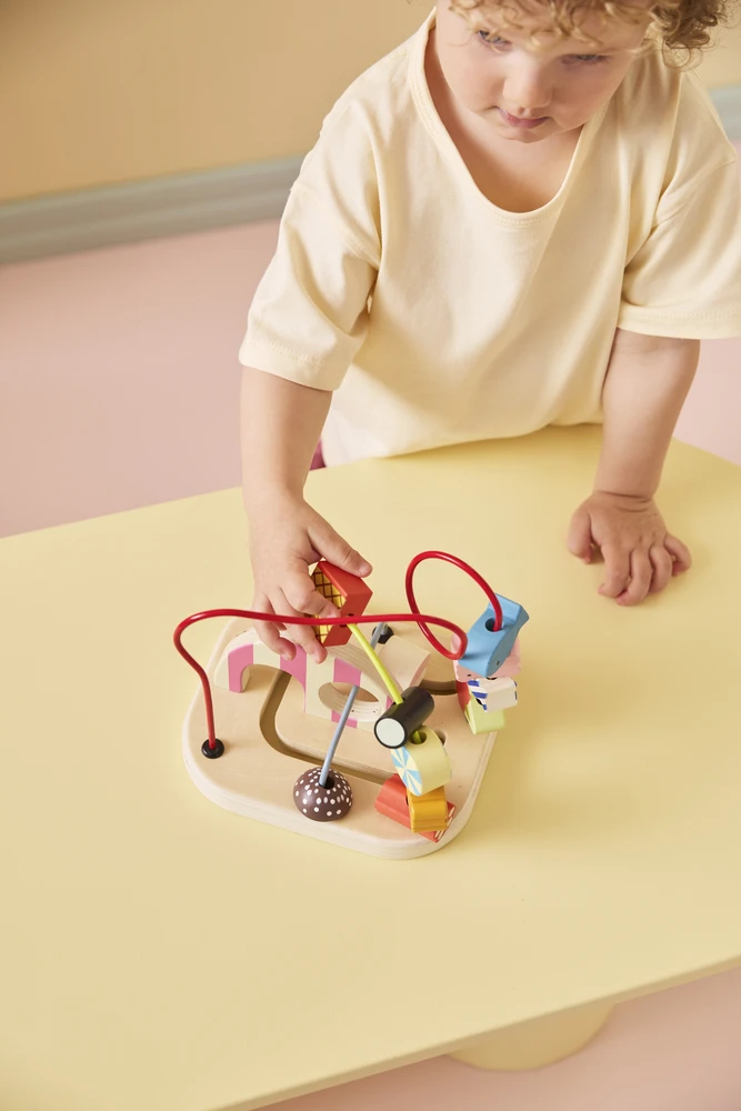 Kids Concept - Karoliukų rėmelis „Švediški saldainiai“ (1001102)