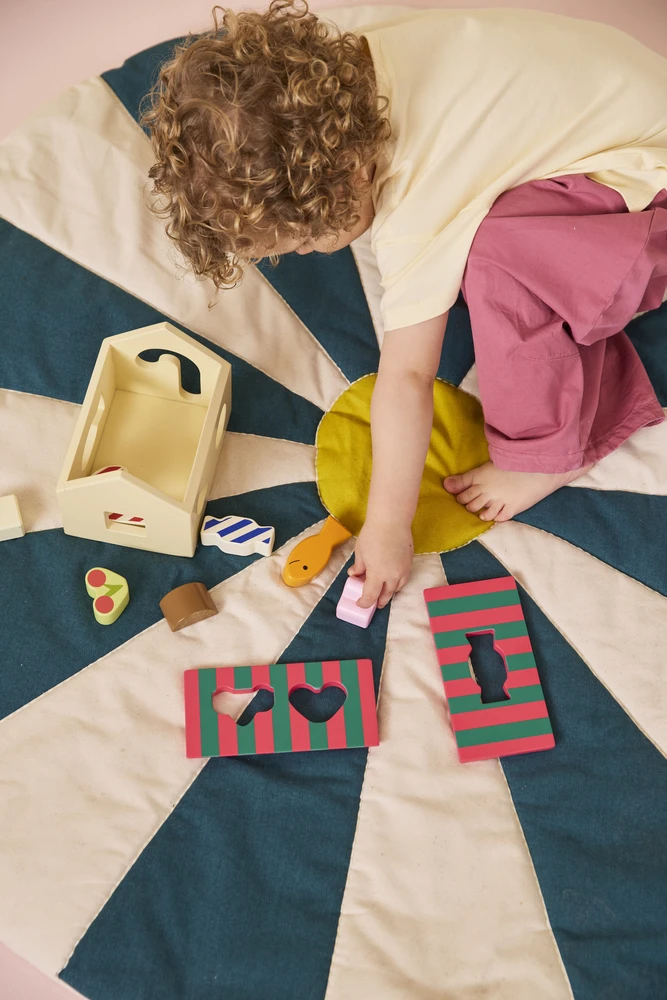 Kids Concept - „Sorter Box House“ švediški saldainiai (1001092)