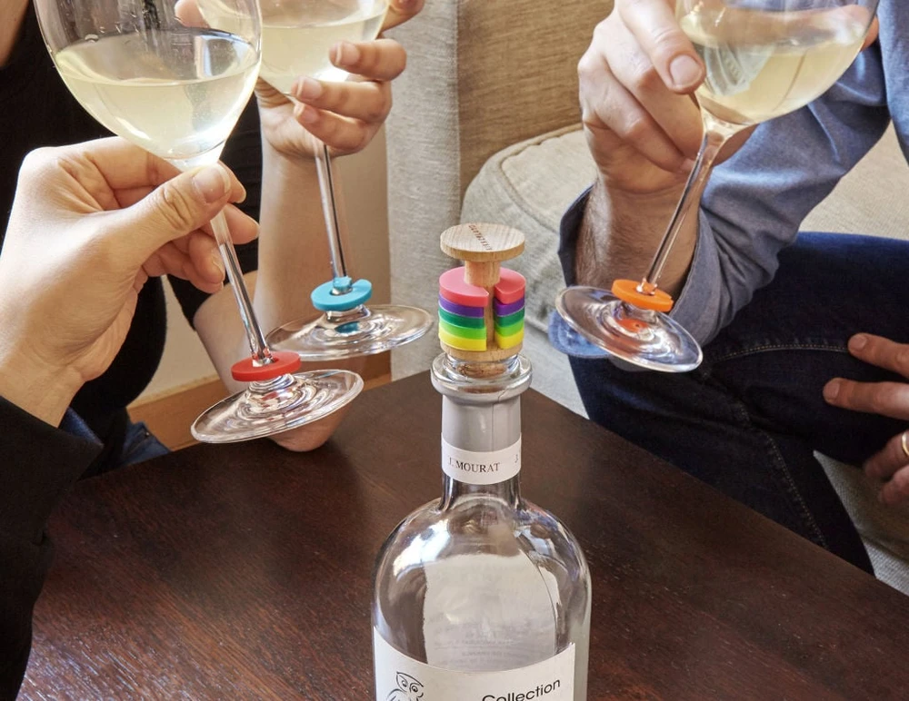 Gertuvė Kikkerland – Rainbow Wine Rings + Stopper (BA91)
