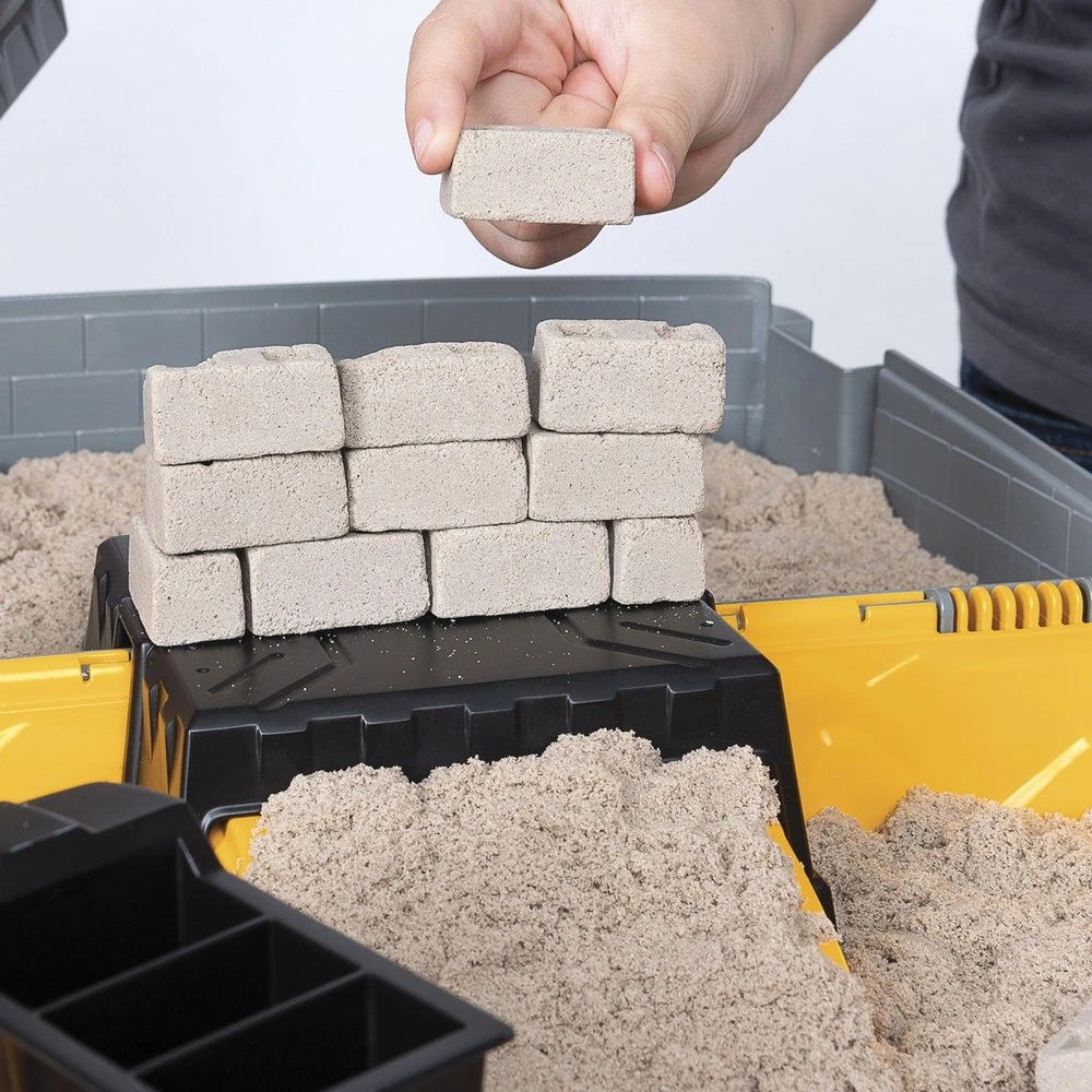Spin Master Kinetic Sand Kinetinis smėlis – sulankstoma statybinė smėlio dėžė (6055877)