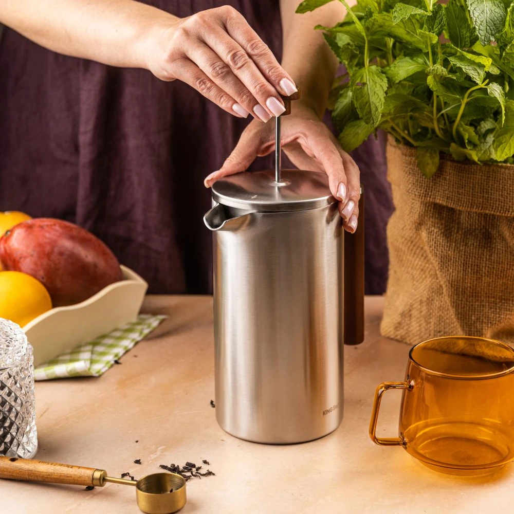 Zaparzacz Infuzeris, prancūziškas presas, 1 l, dvigubos sienelės, medinė rankena