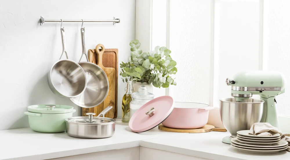 KitchenAid - Daugiafunkcinė keptuvė su dangčiu - sidabrinė - 24 cm