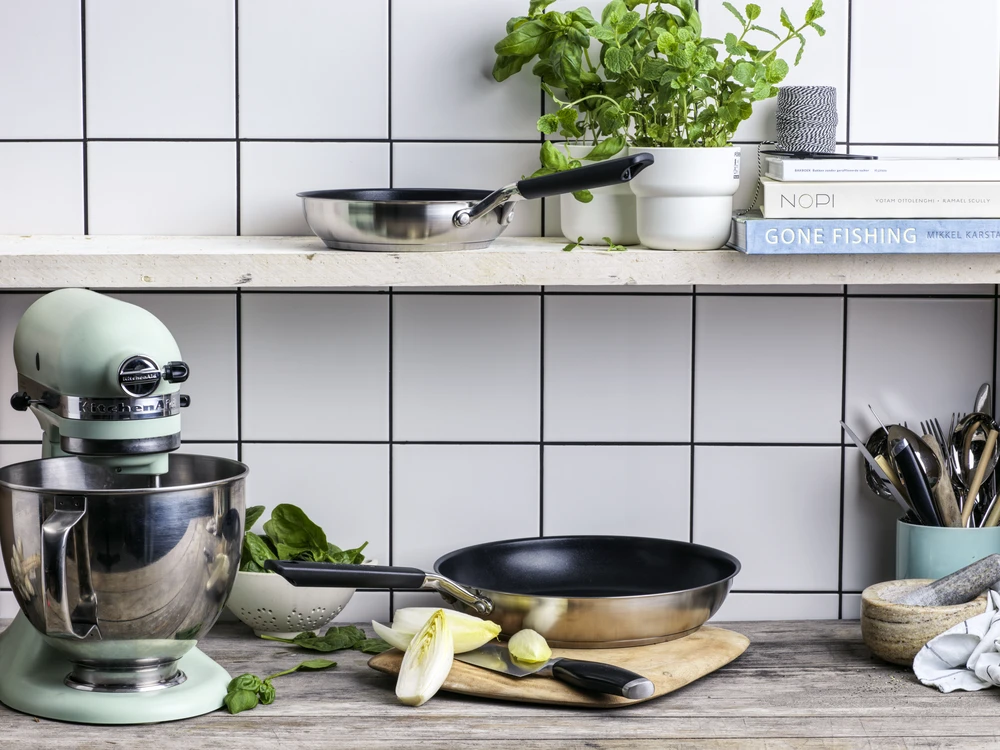 KitchenAid - KA-Classic atvira keptuvė - sidabrinė - 20 cm