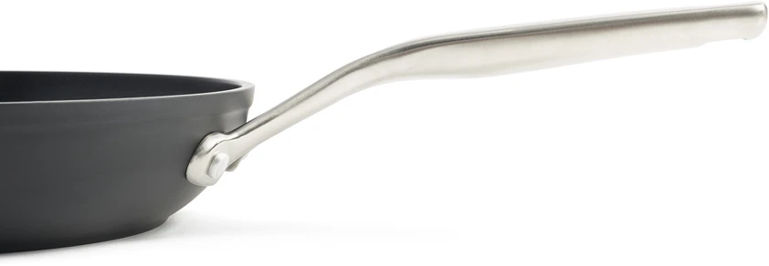 KitchenAid - Kaltinė grūdinto aliuminio keptuvė - juoda - 28 cm
