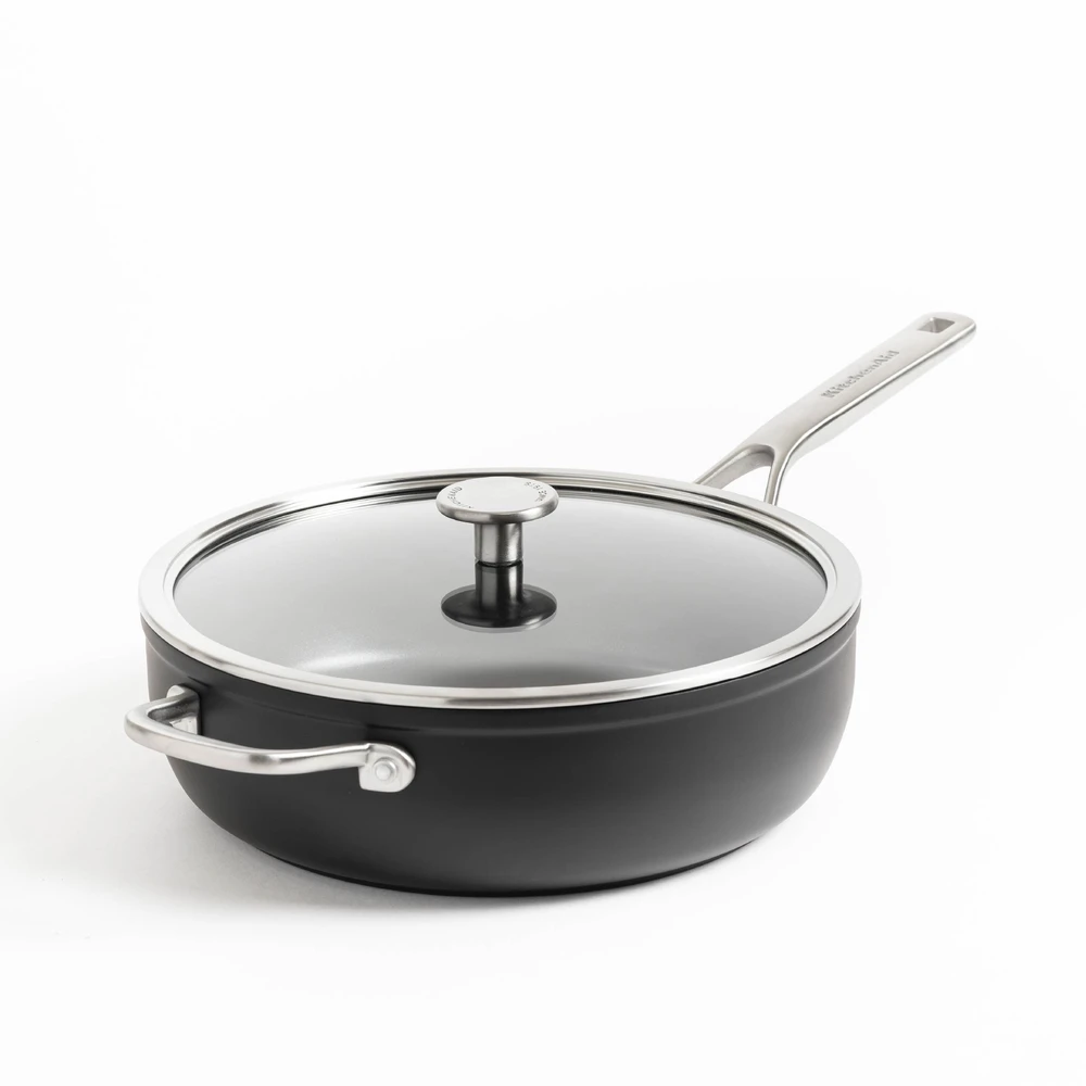KitchenAid - Kaltinė grūdinto aliuminio keptuvė su dangčiu ir pagalbine rankena - juoda - 28 cm