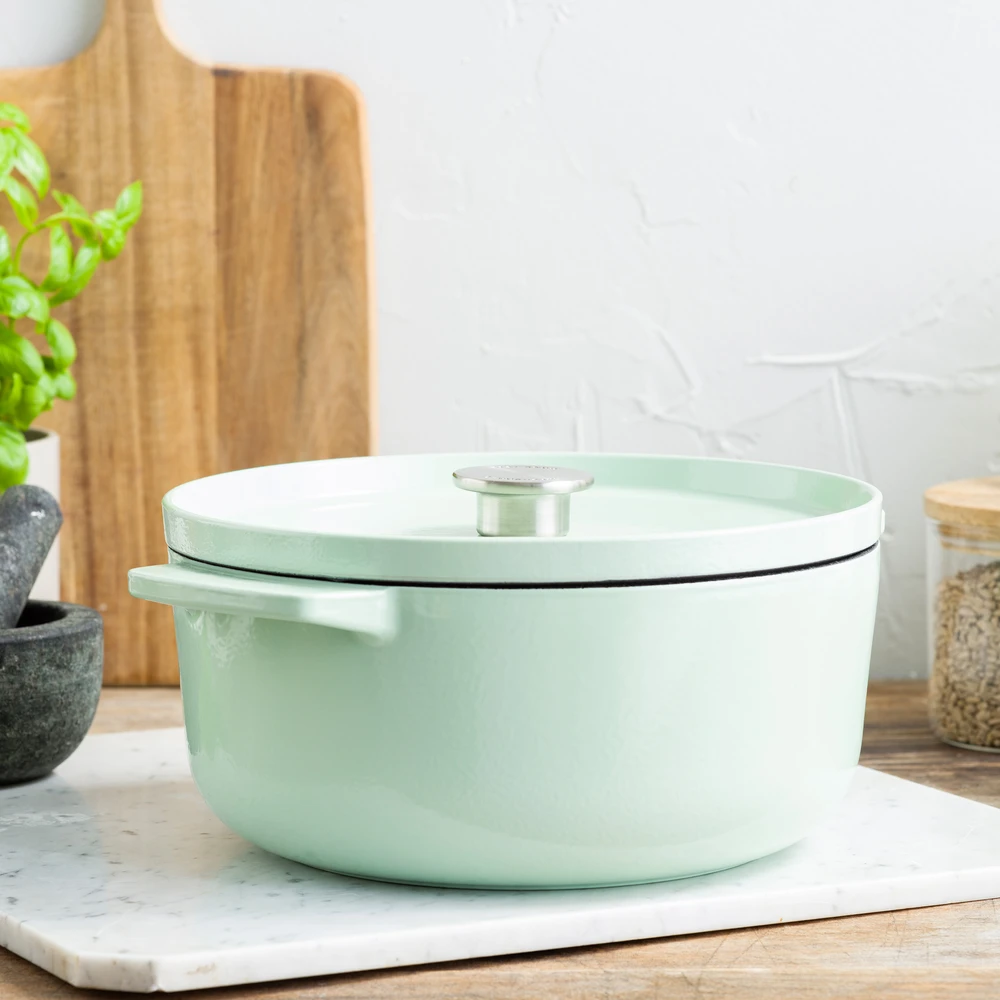 KitchenAid - Ketaus puodas - pistacijų riešutų spalvos - 26 cm
