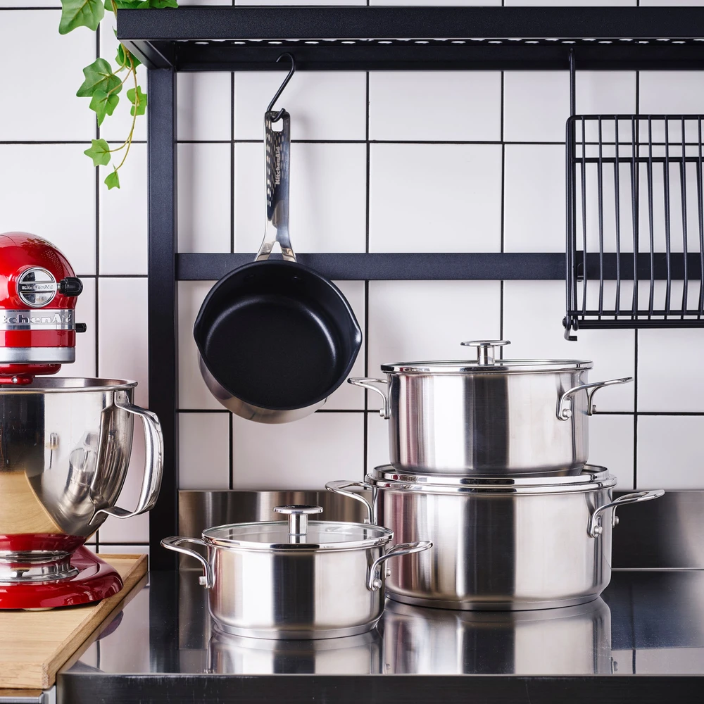 Puodų rinkinys KitchenAid, CC003575