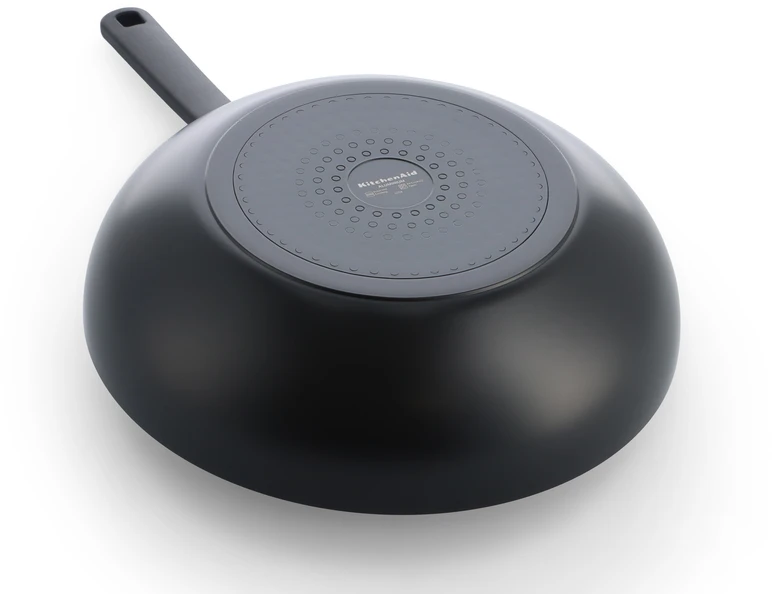 KitchenAid - Spalvotas aliuminio vokas - matinės juodos spalvos - 28 cm