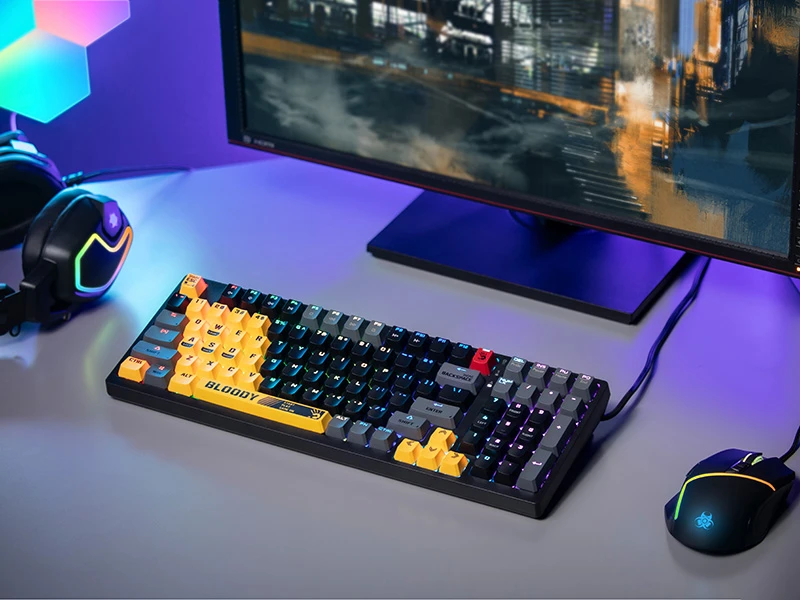 Klaviatūra A4Tech Bloody S98 USB Sports Lime (BLMS Raudona Plus jungikliai)