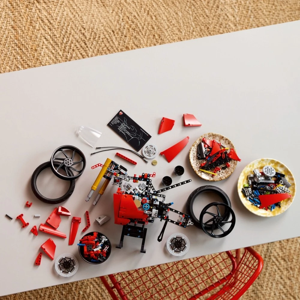 Klocki Technic 42202 motociklas ducati panigale v4 s