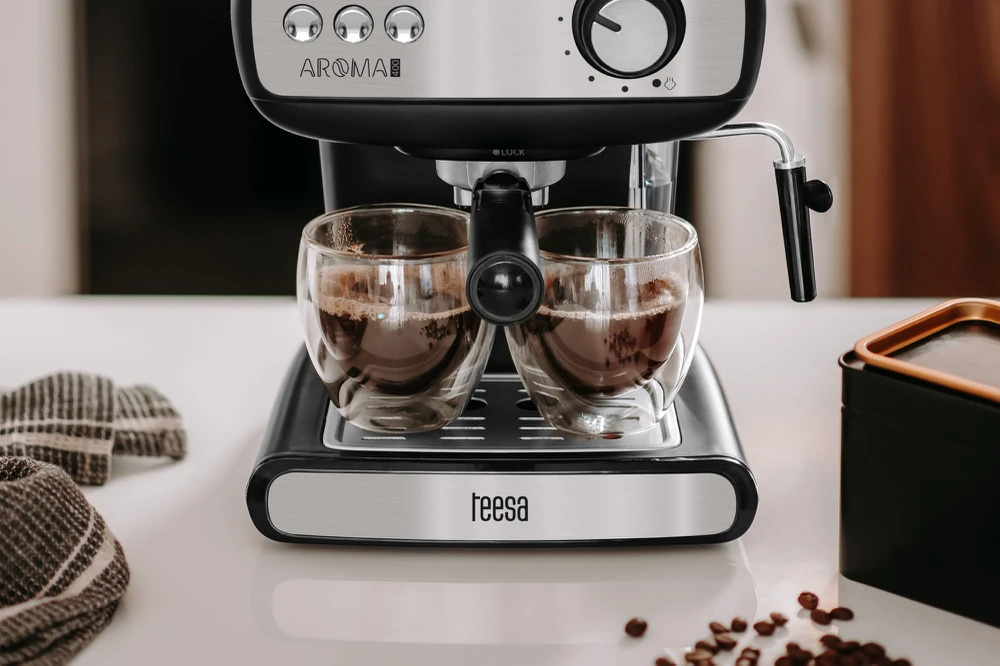TEESA AROMA 400 filtro kavos aparatas