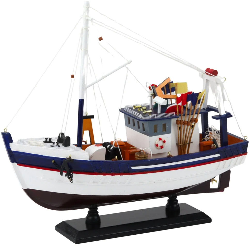 Dekoratyvinis žvejybos laivo modelis 37x34 cm